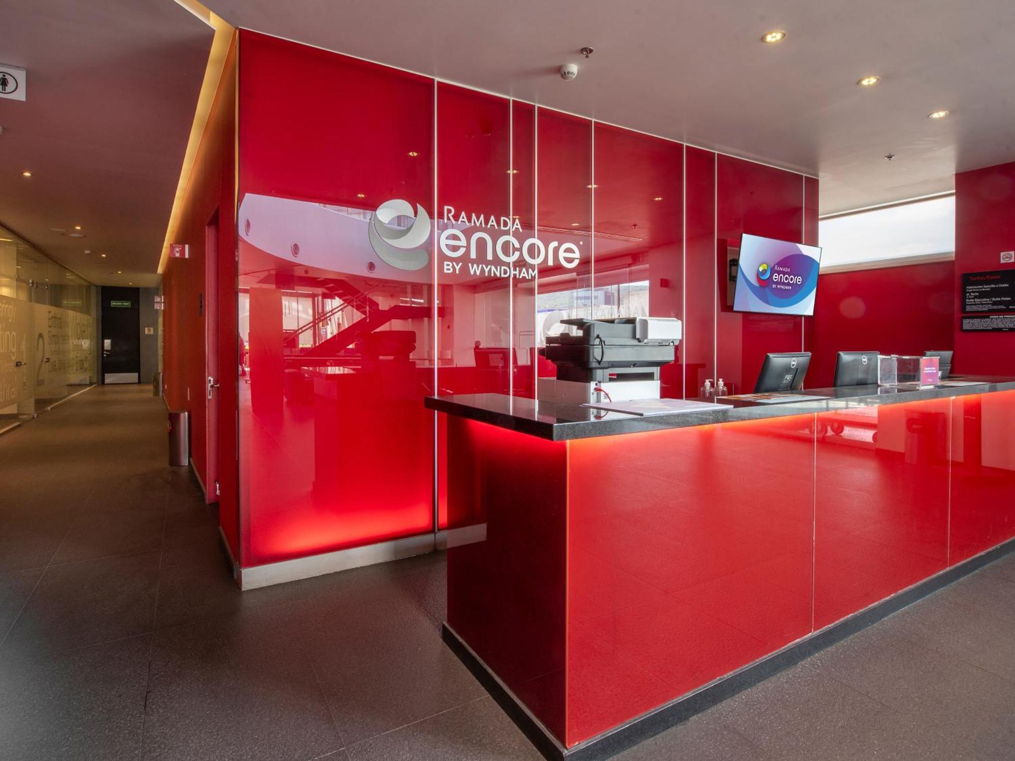 Ramada Encore By Wyndham Puebla Eksteriør bilde
