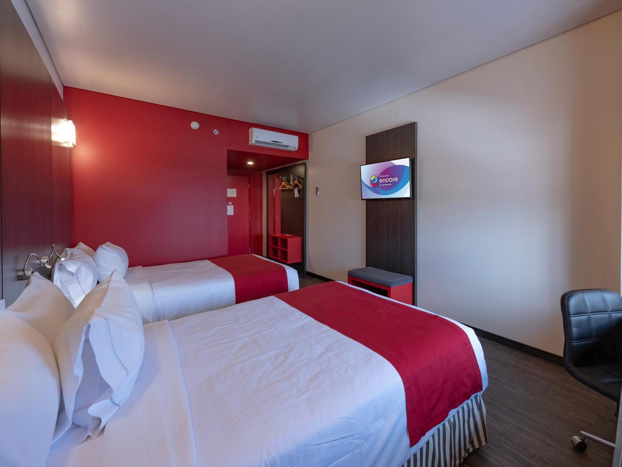 Ramada Encore By Wyndham Puebla Eksteriør bilde